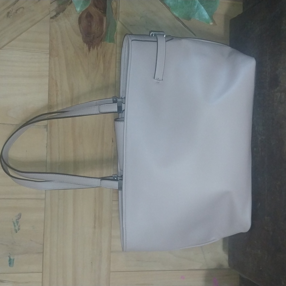 Calvin Klein purse - Picture 7 of 7